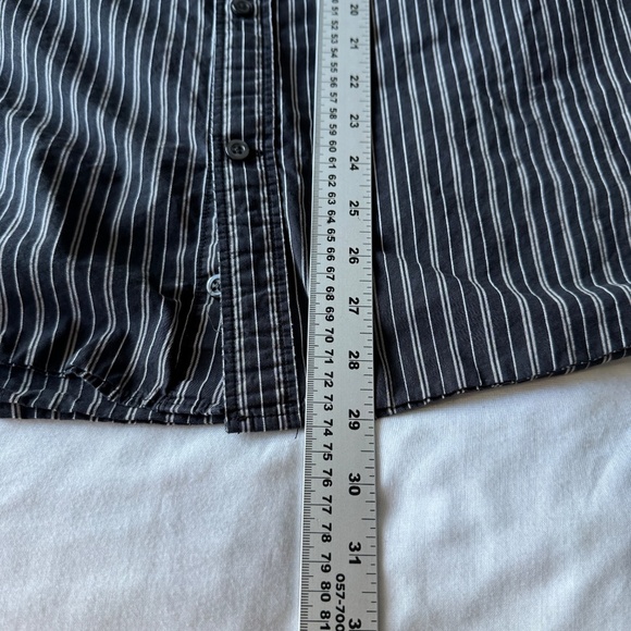 Old Navy Men's Striped Short Sleeve Casual Dress Shirt Black X-Large Preppy ON - Picture 11 of 13